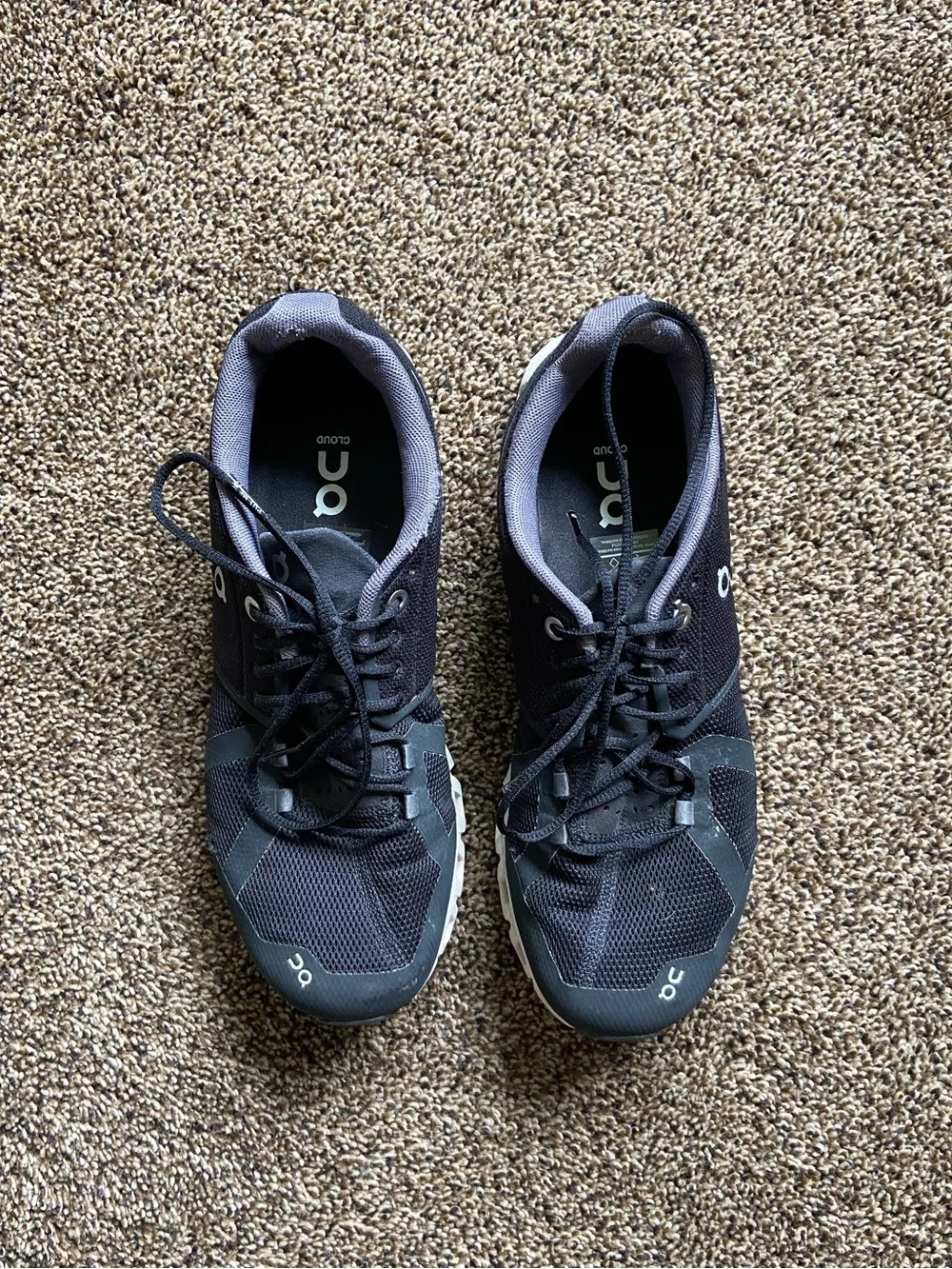On Cloud Running Shoes Black Women 8.5